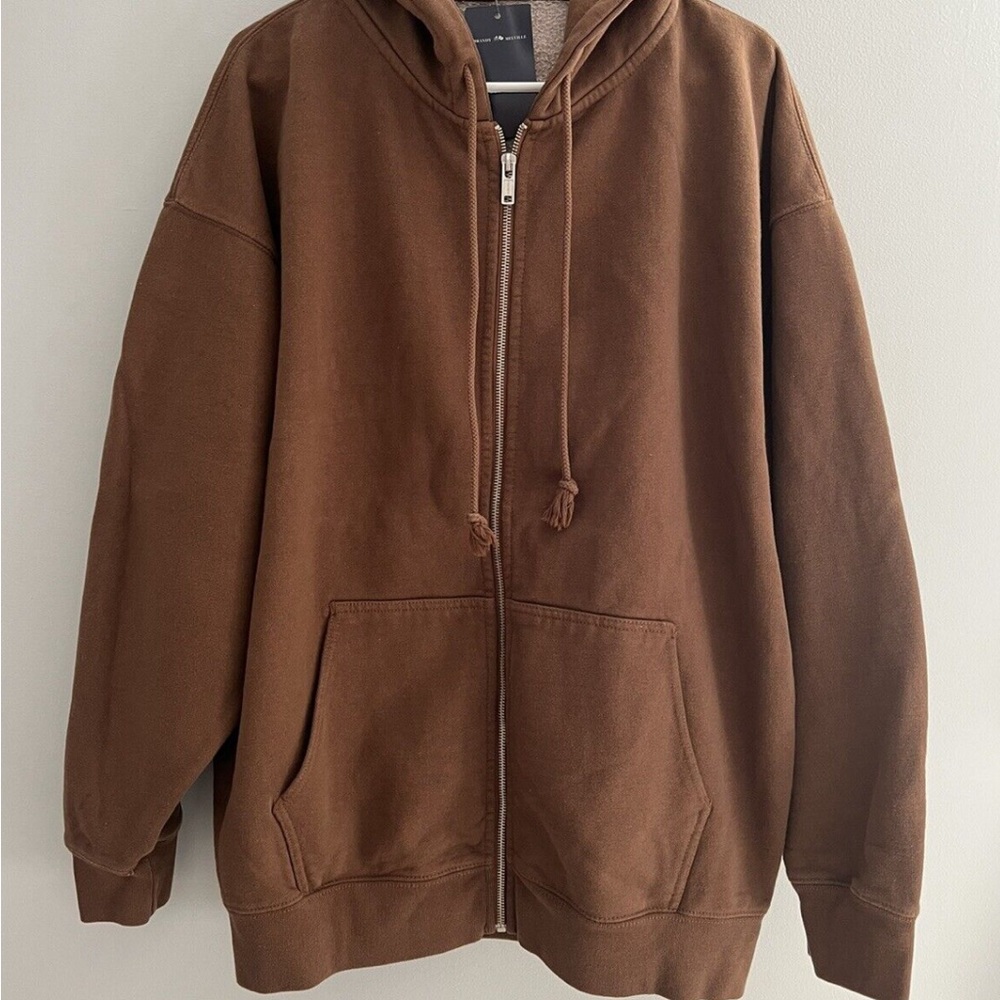 Brandy Melville Zip Up Hoodie